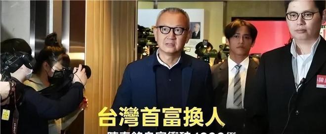 小米澎程首撞冲上绿化带,雷军流量反噬来了!