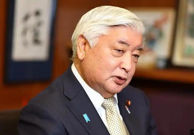 队记：如果篮网与小波特未达成续约 他很可能被球队交易