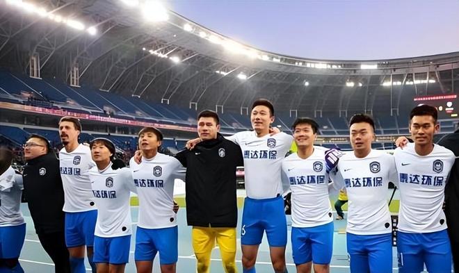 比媒:21岁日本中场尼尔逊