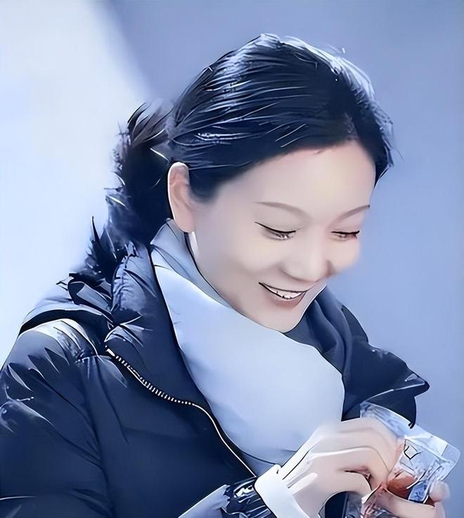 提前对话?英挪大战的看台上几名阿根廷球迷和英格兰球迷大打出手
