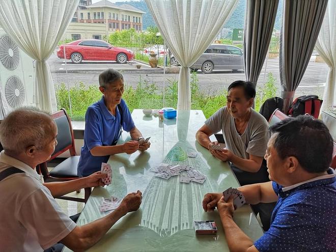 中国公开赛常州挥拍：国羽“迎风”破浪，陈雨菲翁泓阳热血逆转