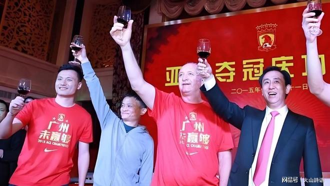 战瑞士4次射正,为卡塔尔队世界杯单场最多