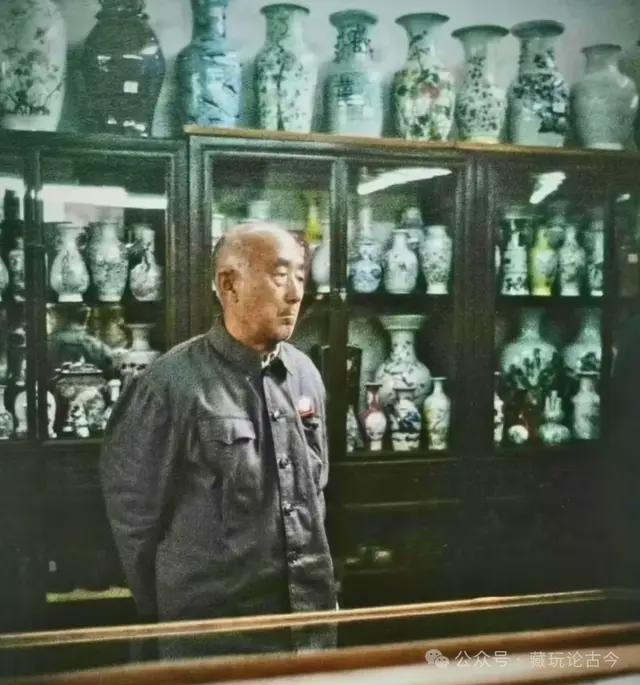 巴西禁止进口黑奴后,一名庄园主选了个强壮的黑人,给他配了100个老婆