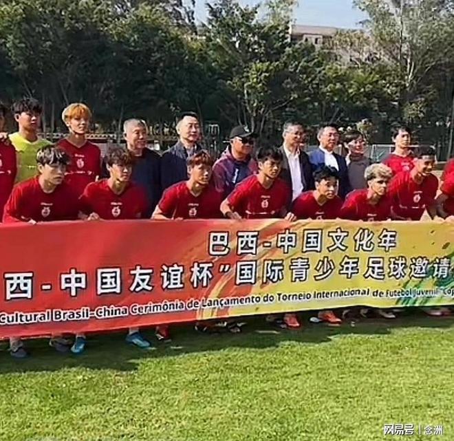 无球可打!宫鲁鸣为何迟迟不将李梦召回?背后的原因太扎心