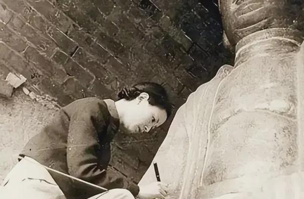 约克：曾建议曼联花1亿英镑打包奥利塞和埃泽，但当时没人听